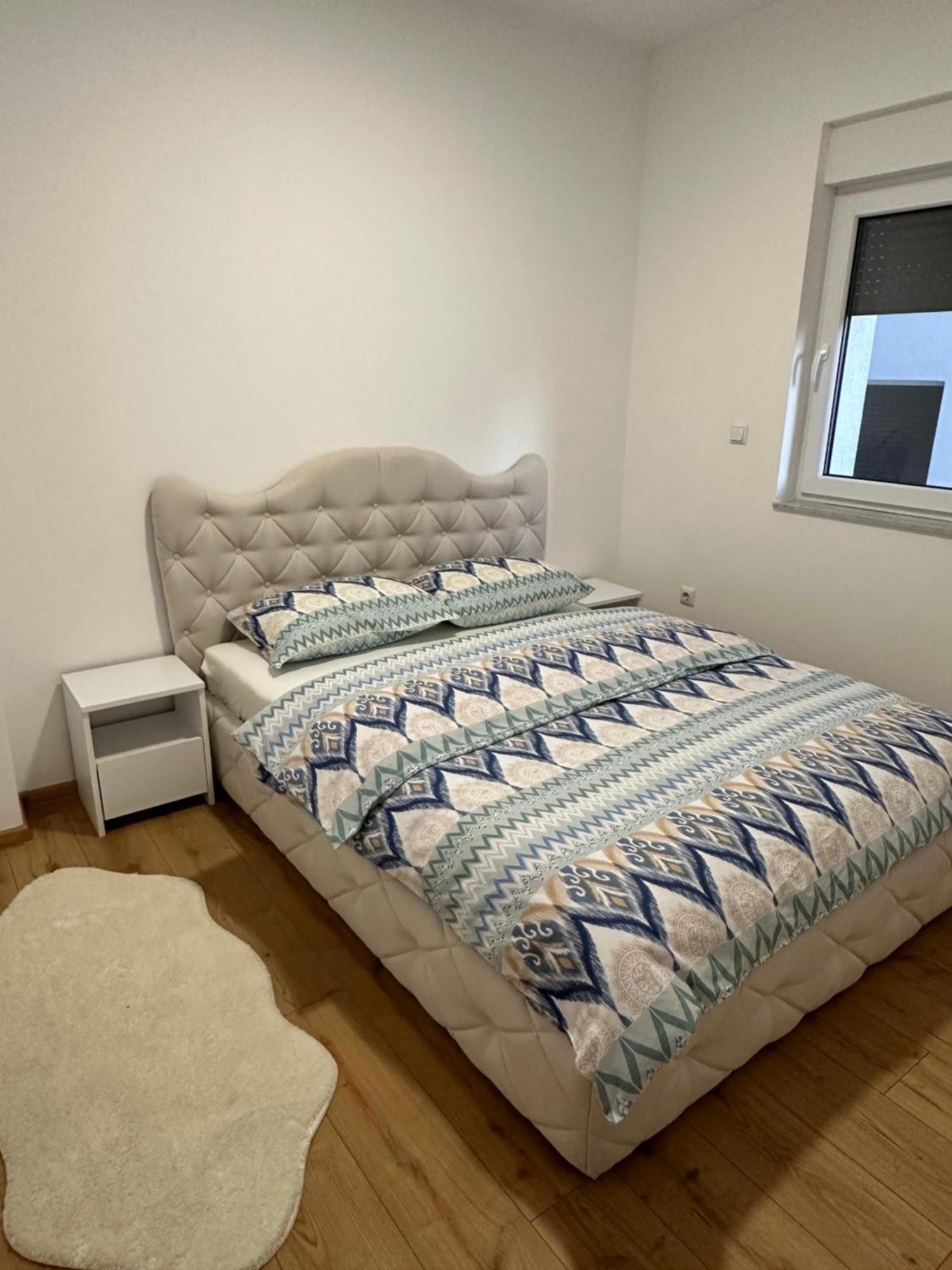 Restoran&Motel And Apartmants Lovacka Prica Tesanj Zewnętrze zdjęcie
