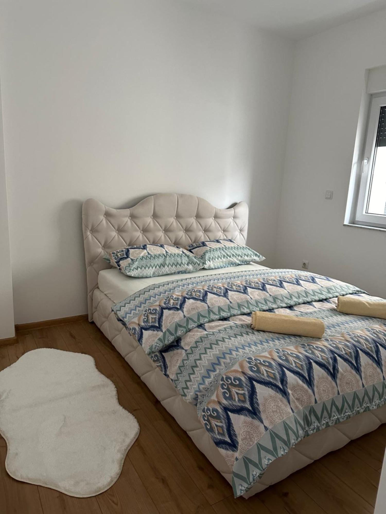 Restoran&Motel And Apartmants Lovacka Prica Tesanj Zewnętrze zdjęcie