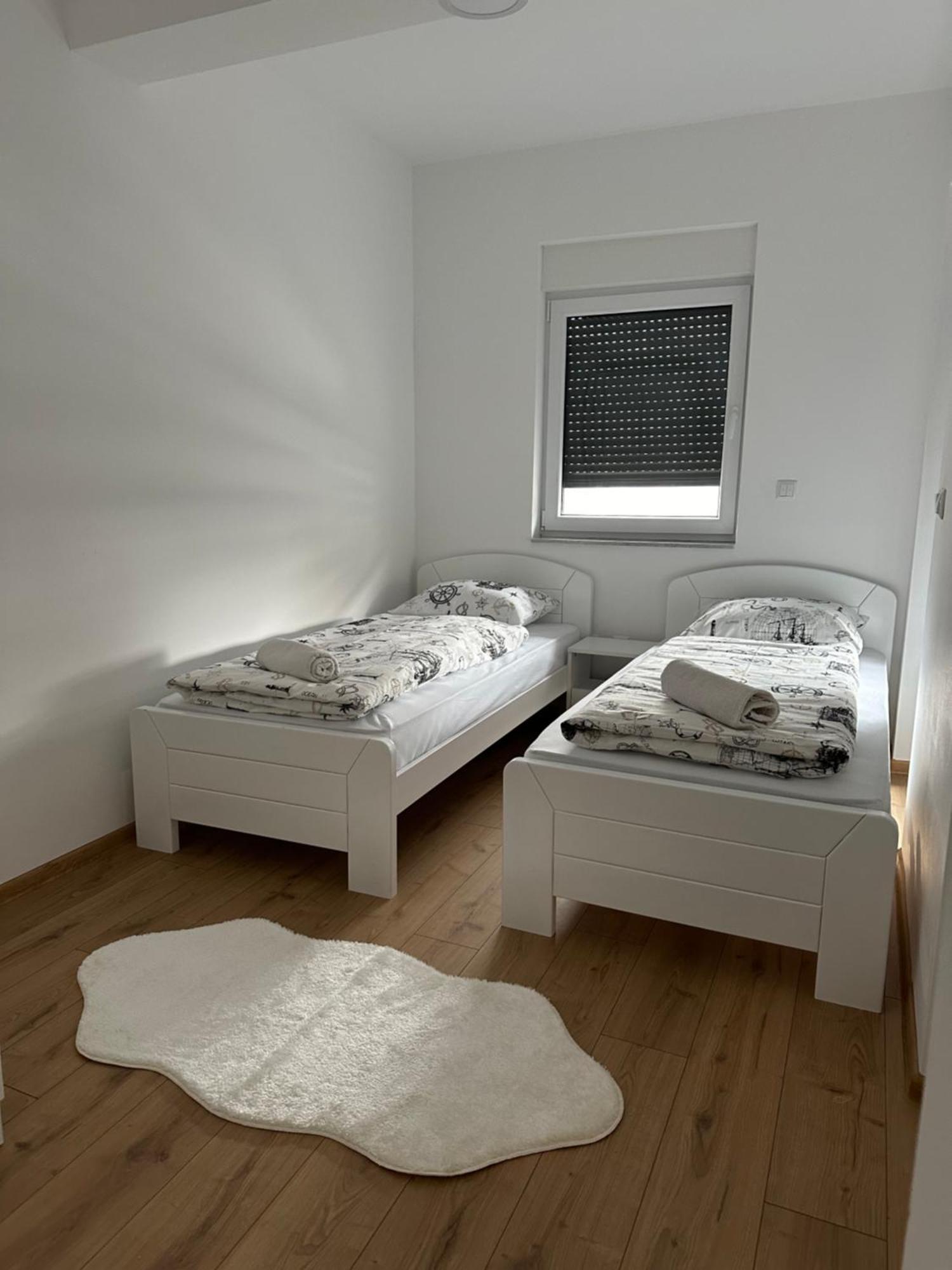 Restoran&Motel And Apartmants Lovacka Prica Tesanj Zewnętrze zdjęcie