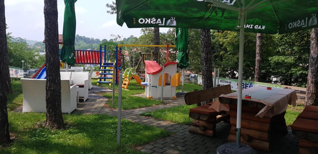 Restoran&Motel And Apartmants Lovacka Prica Tesanj Zewnętrze zdjęcie