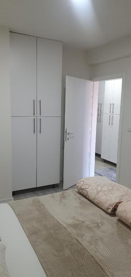 Restoran&Motel And Apartmants Lovacka Prica Tesanj Zewnętrze zdjęcie
